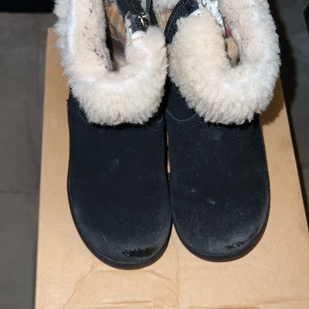 Toddler Black and Beige Ugg Boots
